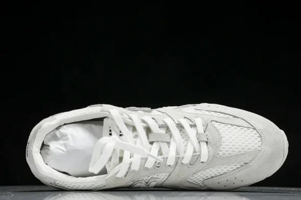 MiuMiu x New Balance 530 5E964D 