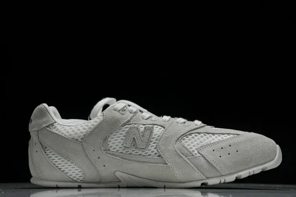 MiuMiu x New Balance 530 5E964D 