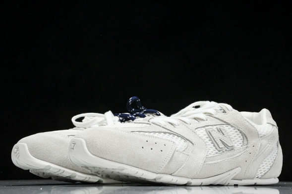 MiuMiu x New Balance 530 5E964D 