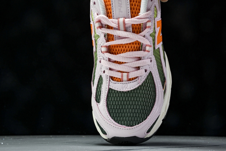  New Balance 740 U740GP2