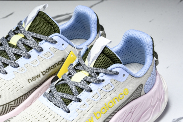 New Balance Fresh Foam X More V3TDS WTMORUG3 