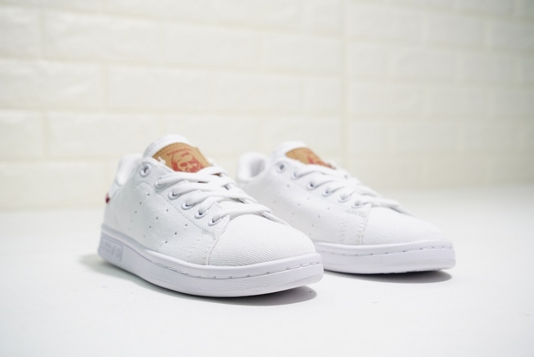 Levi's® x Adidas Originals Stan Smith  AD7999