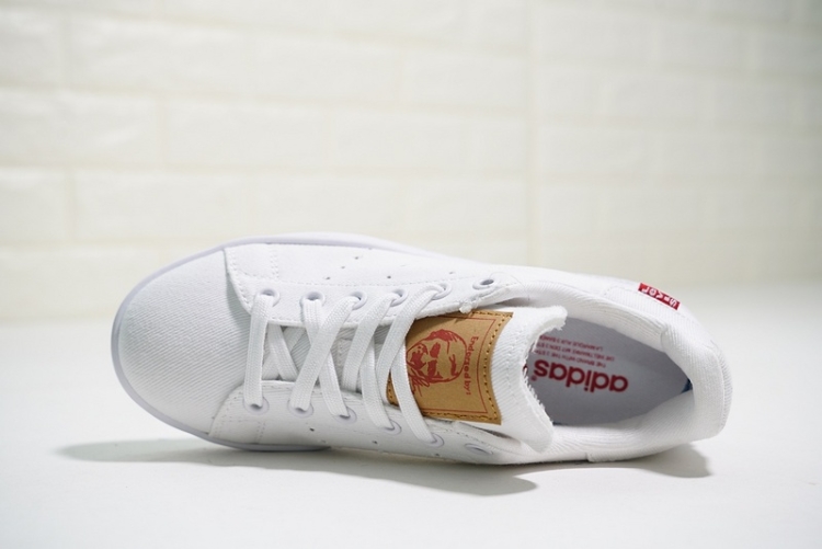 Levi's® x Adidas Originals Stan Smith  AD7999