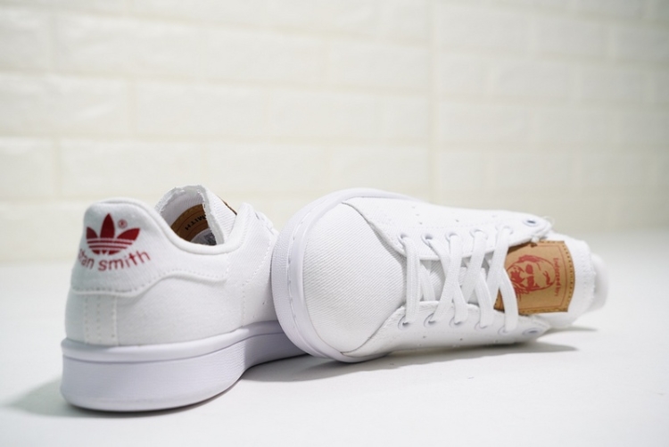 Levi's® x Adidas Originals Stan Smith  AD7999