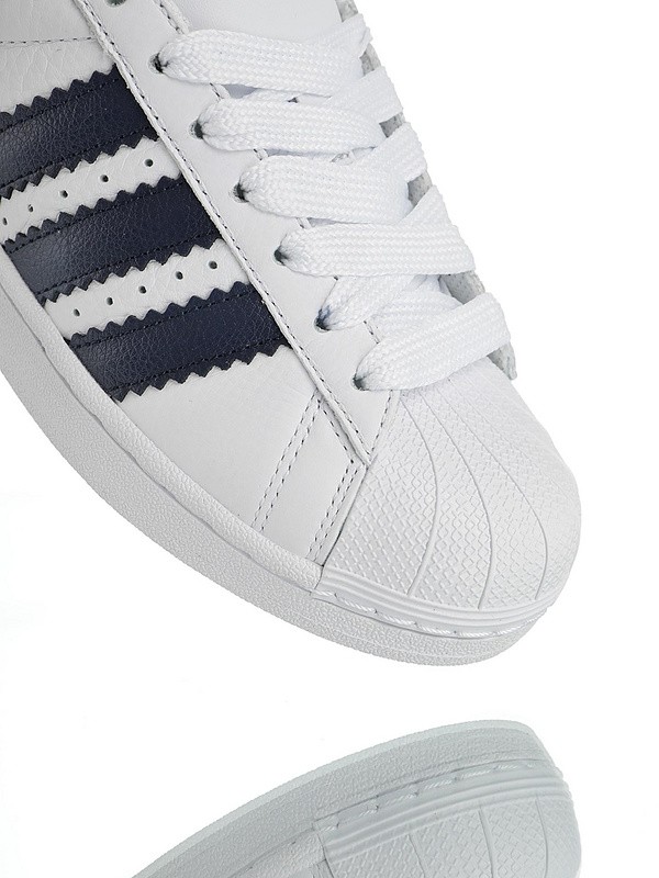 Adidas Superstar W