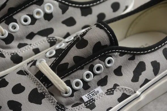 Vans Authentic x Wacko Maria VN0A4BV9GRY 