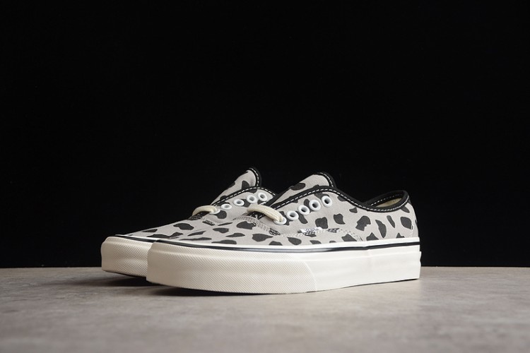 Vans Authentic x Wacko Maria VN0A4BV9GRY