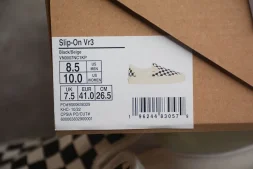 Vans Slip-On VR3 VN0007NC1KP
