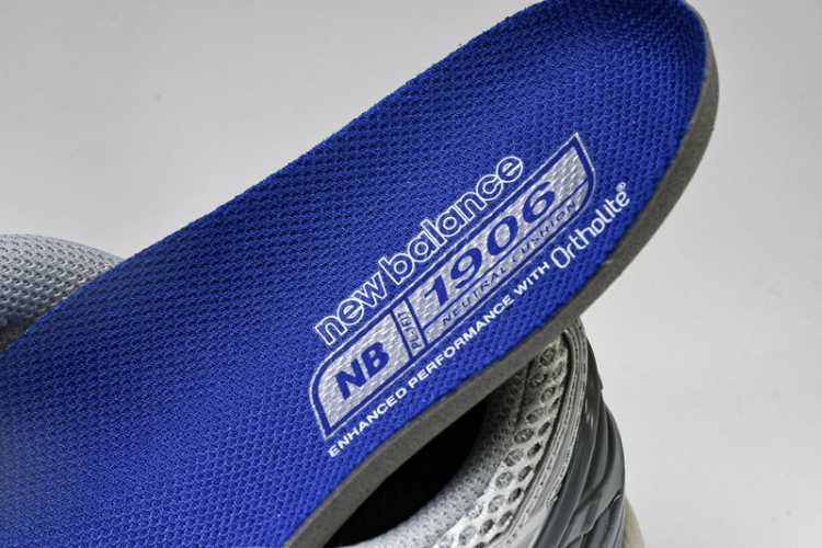  New Balance 1906 M1906RQA