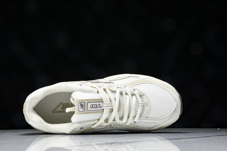 New Balance 740 U740PR2