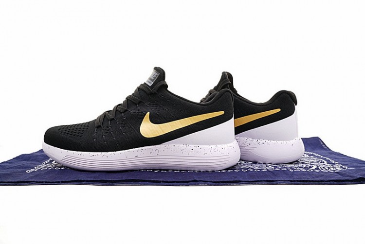 Nike LunarEpic Low Flyknit 2