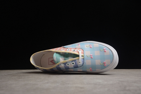 Vans Authentic VN0A5KRDASX 