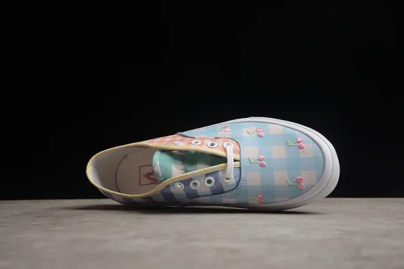 Vans Authentic VN0A5KRDASX 