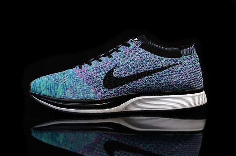 Nike Flyknit Racer  