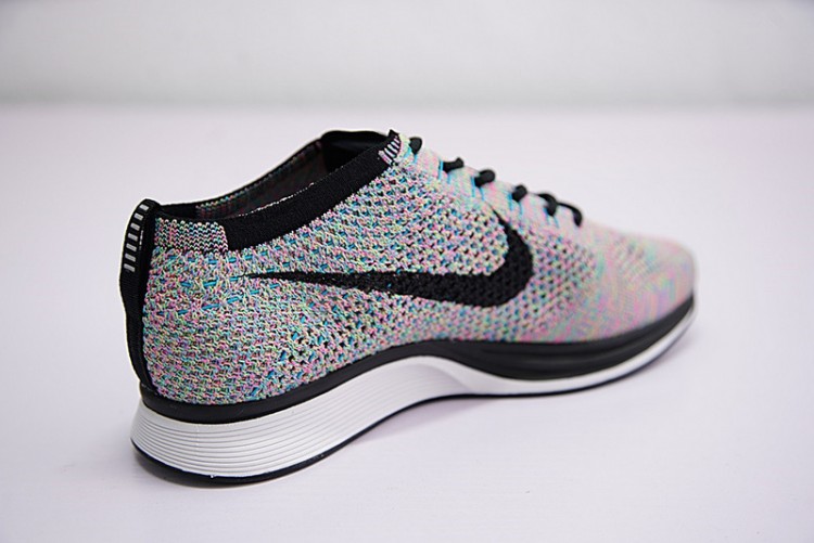 NIKE FLYKNIT TRAINER 526628-304