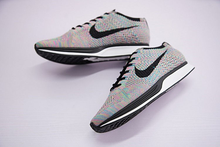 NIKE FLYKNIT TRAINER 526628-304