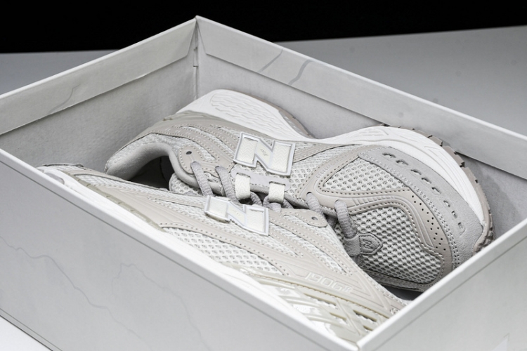  New Balance 1906 M1906RGR