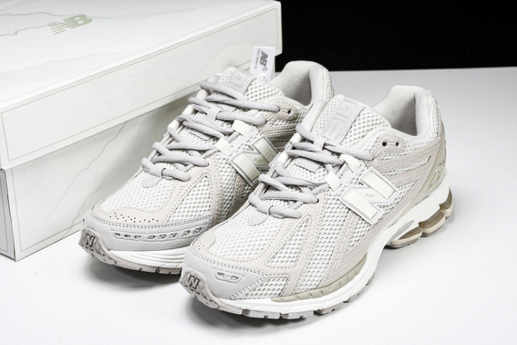  New Balance 1906 M1906RGR