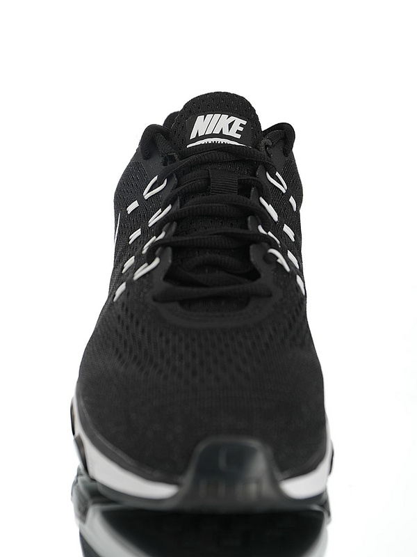 Nike Tailwind 8