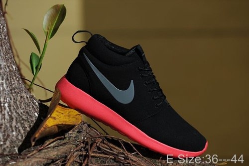 NIke Roshe Suede High 