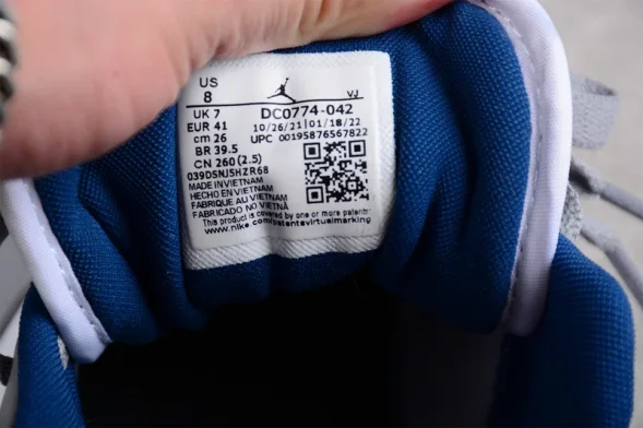 Nike Air Jordan 1 low DC0774-042 