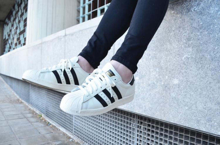 Adidas Originals SUPERSTAR 2 80s
Адидас Суперстар 2