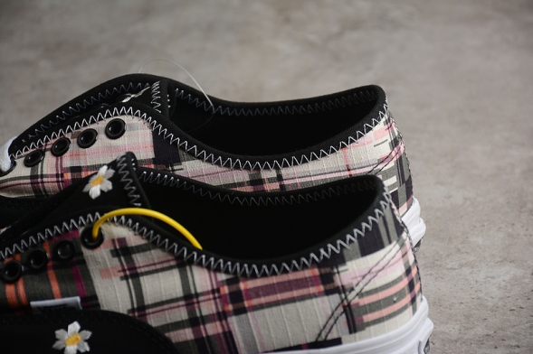 Vans Authentic VN0A5KRDUUW 