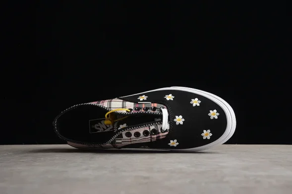 Vans Authentic VN0A5KRDUUW 