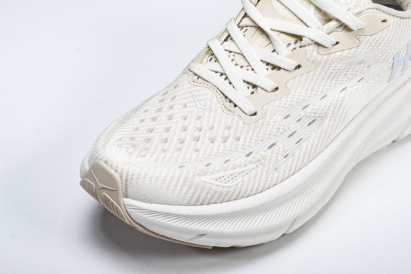 Hoka Clifton 9 1127896 SSEG 