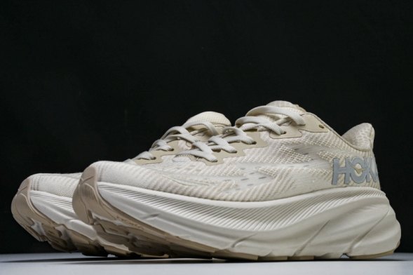 Hoka Clifton 9 1127896 SSEG 