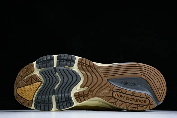 New Balance NB990 M990CH6 