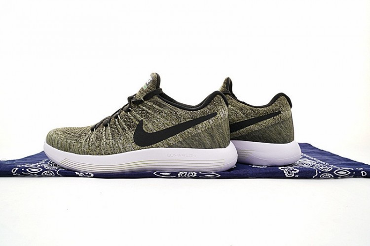 Nike LunarEpic Low Flyknit 2