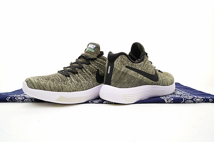 Nike LunarEpic Low Flyknit 2