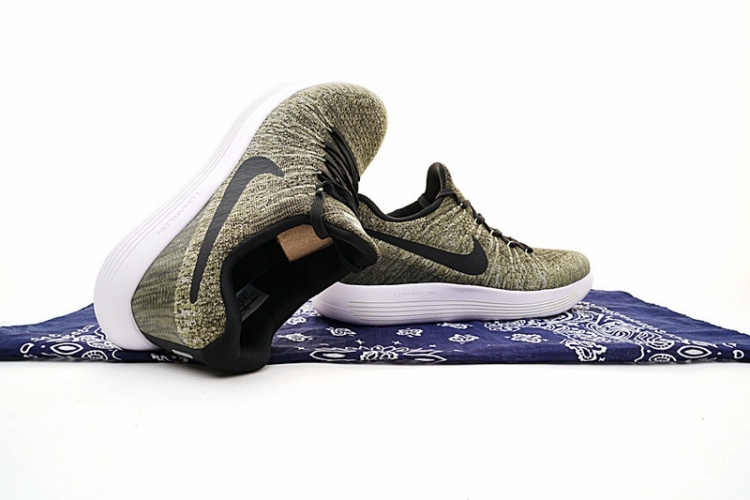 Nike LunarEpic Low Flyknit 2