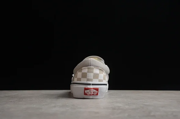 Vans Slip-On VN0A7Q5DBLL 