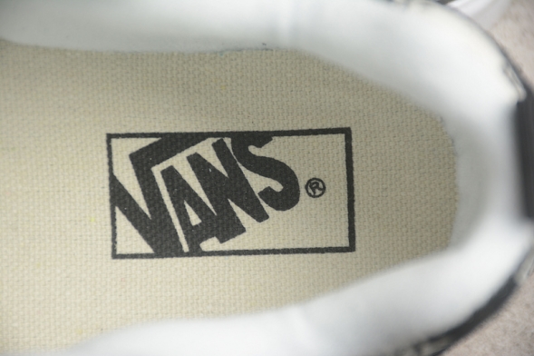 Bedwin x The Heartbreaks x Vans Vault VN0009QCB9P 