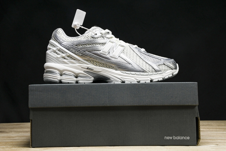  New Balance 1906 M1906RCB