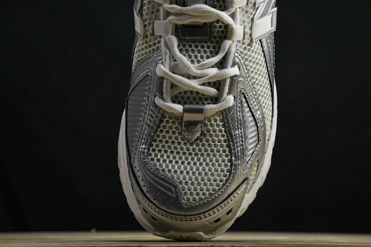  New Balance 1906 M1906RCB
