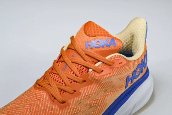 Hoka Clifton 9 1127895 VOIM 