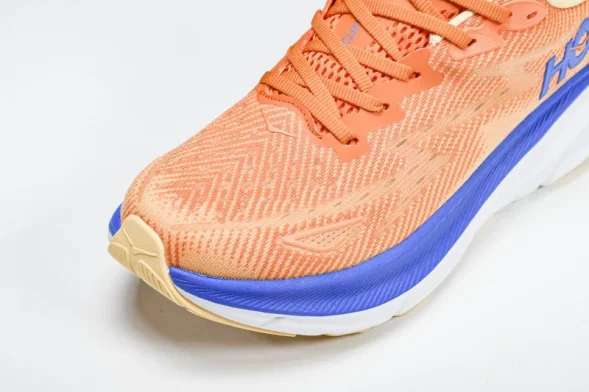 Hoka Clifton 9 1127895 VOIM 
