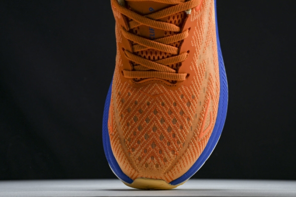 Hoka Clifton 9 1127895 VOIM 