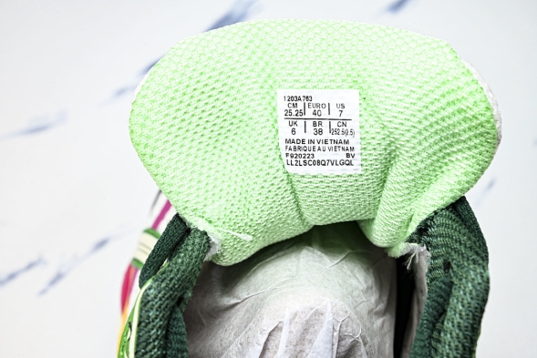 Asics Gel-Cumulus 16 TG 1203A763-100 