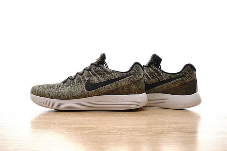 Nike LunarEpic Low Flyknit 2