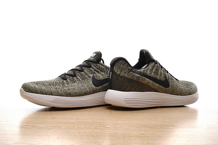 Nike LunarEpic Low Flyknit 2