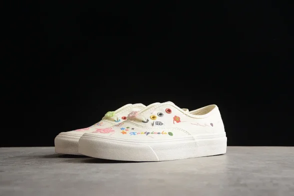 Vans Authentic VN0A4BV9676 