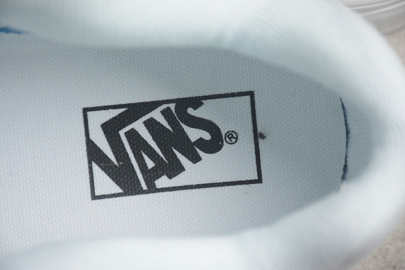 Vans Knu Skool VN0009QCW00 
