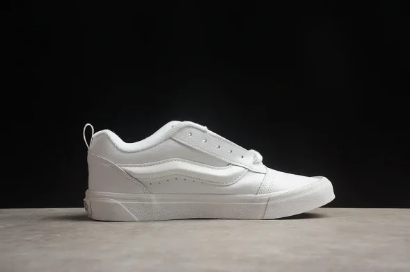 Vans Knu Skool VN0009QCW00 