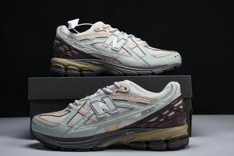  New Balance 1906 M1906ND