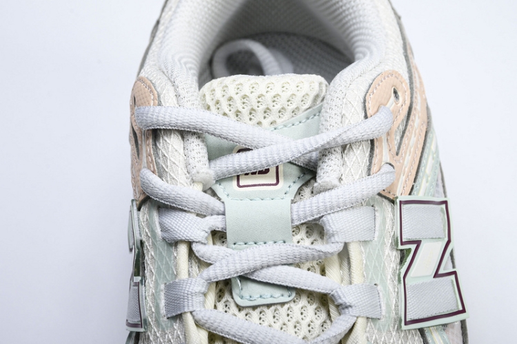  New Balance 1906 M1906ND