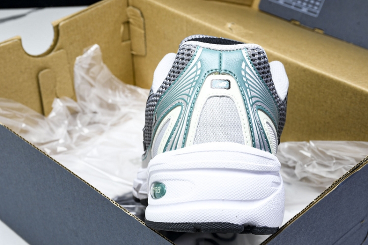  New Balance 740 U740NC2